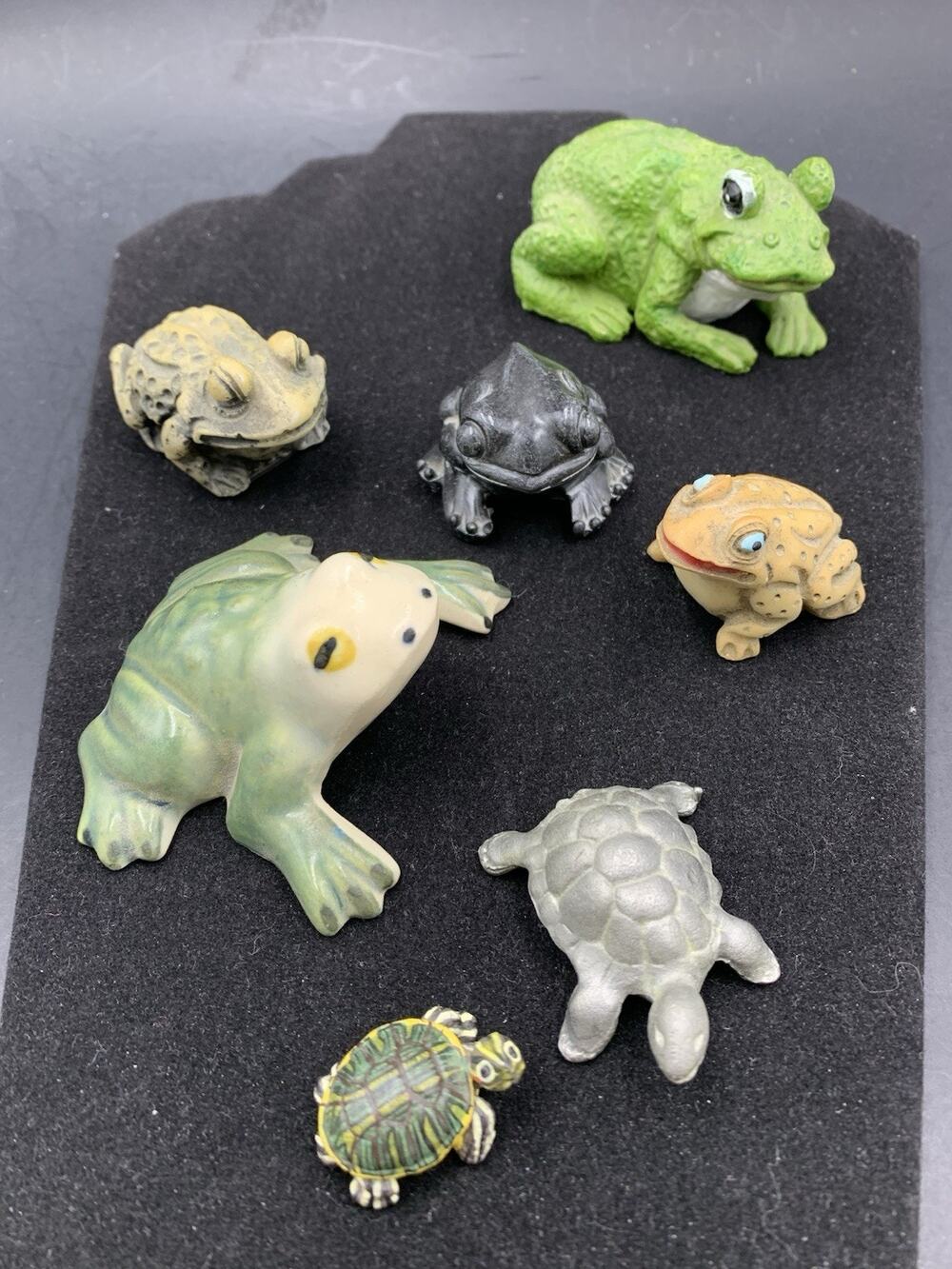 7 Vtg Frogs Toads Turtles Lot Pewter, Resin, Glazed Porcelain, Pearlite, Metal